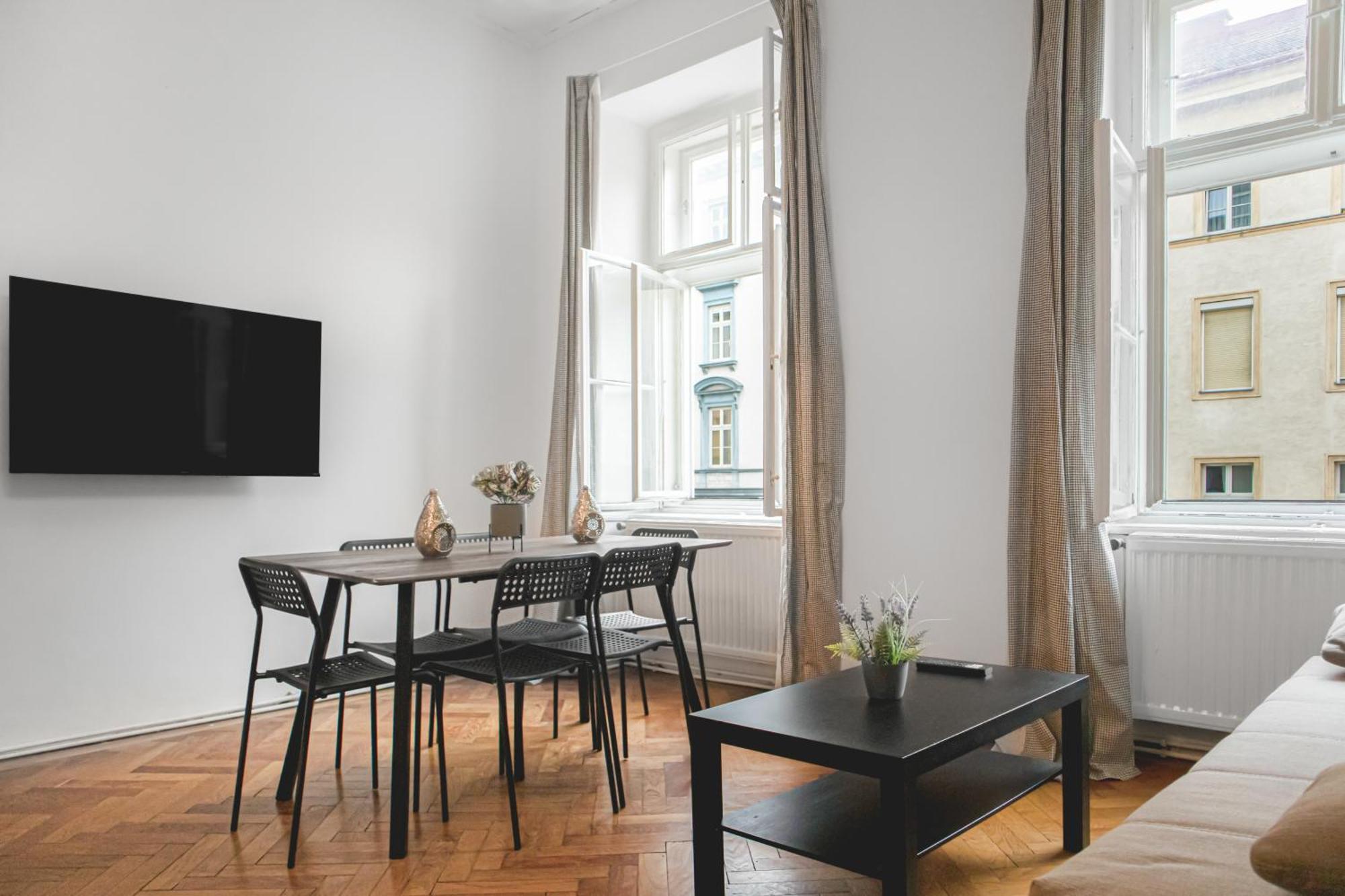 Commodious 3Br Apt. Ideal For Families And Friends Apartment Виена Екстериор снимка